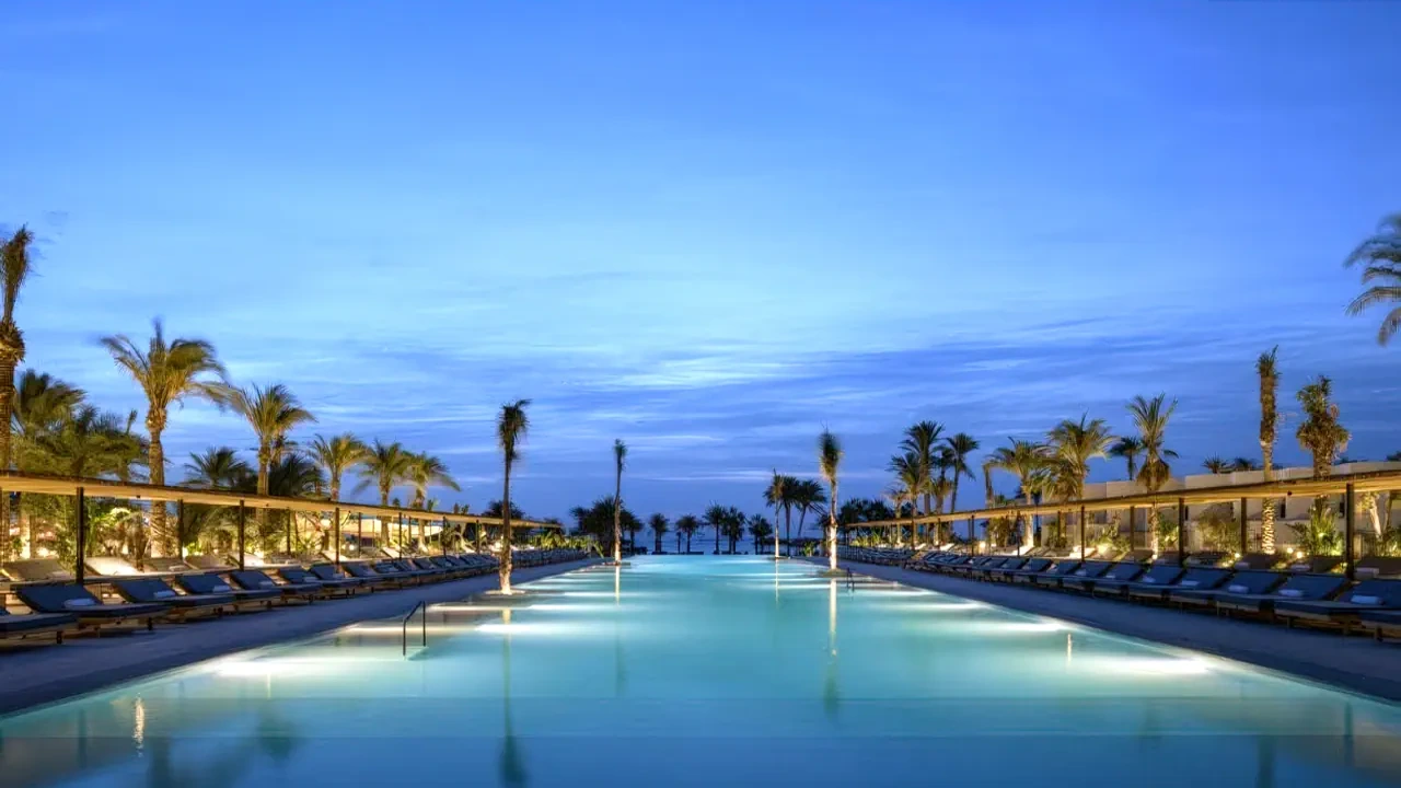 الفندق سيري بيتش ريزورت - الغردقة